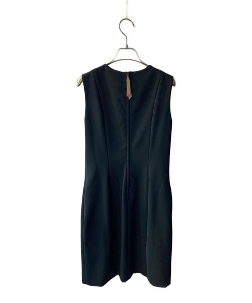 FOXEY NEWYORK（フォクシーニューヨーク）FOXEY NEWYORK (フォクシーニューヨーク) ノースリーブワンピース ブラック サイズ:38の古着・服飾アイテム