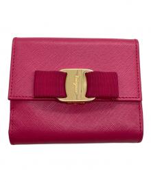 Salvatore Ferragamo（サルヴァトーレ フェラガモ）の古着「3つ折り財布」｜ピンク