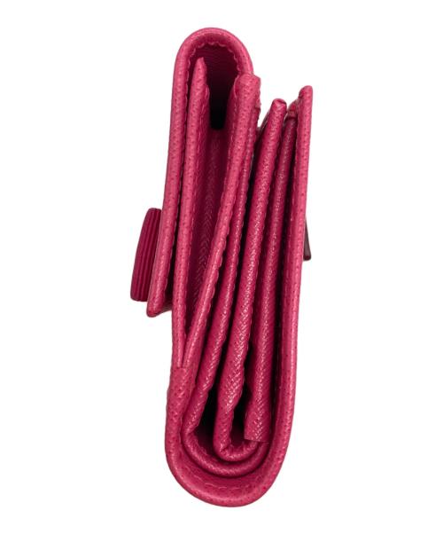 Salvatore Ferragamo（サルヴァトーレ フェラガモ）Salvatore Ferragamo (サルヴァトーレ フェラガモ) 3つ折り財布 ピンクの古着・服飾アイテム