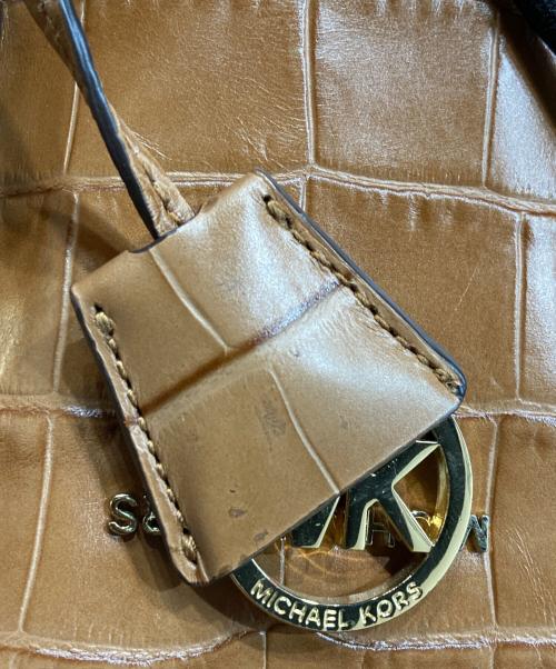 MICHAEL KORS（マイケル・コース）MICHAEL KORS (マイケルコース) クロコ型押し レザーショルダーバッグ ブラウンの古着・服飾アイテム