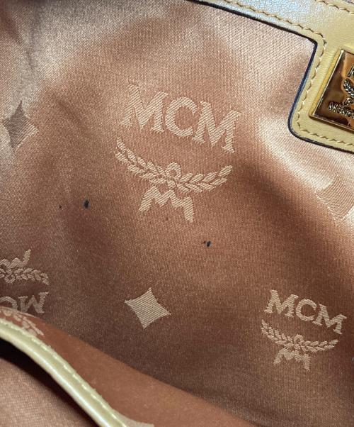 MCM（エムシーエム）MCM (エムシーエム) リュック ベージュの古着・服飾アイテム
