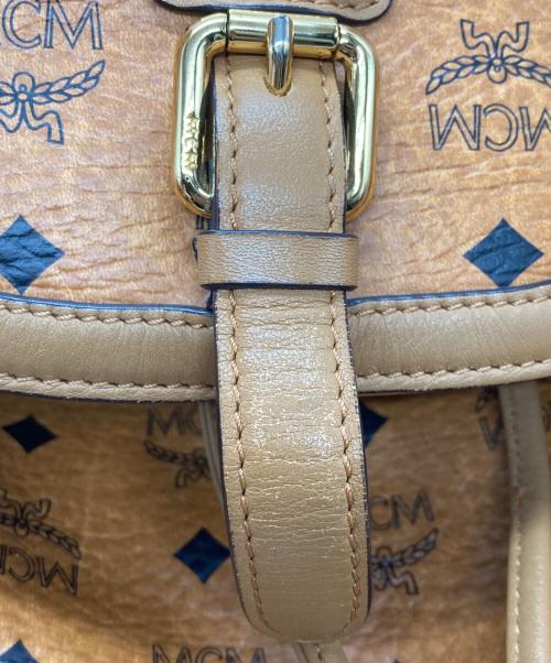 MCM（エムシーエム）MCM (エムシーエム) リュック ベージュの古着・服飾アイテム