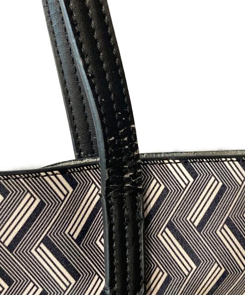 MICHEL KLEIN（ミッシェルクラン）MICHEL KLEIN (ミッシェルクラン) トートバッグ【ジオメトリックパターン】 グレーの古着・服飾アイテム