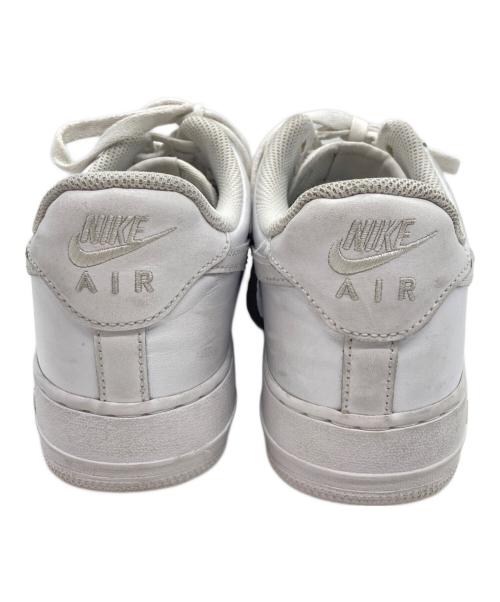 NIKE（ナイキ）NIKE (ナイキ) スニーカー ホワイト サイズ:27㎝の古着・服飾アイテム