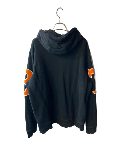 BURBERRY（バーバリー）BURBERRY (バーバリー) アームロゴエンブロダイリーフーディ ブラック サイズ:Mの古着・服飾アイテム