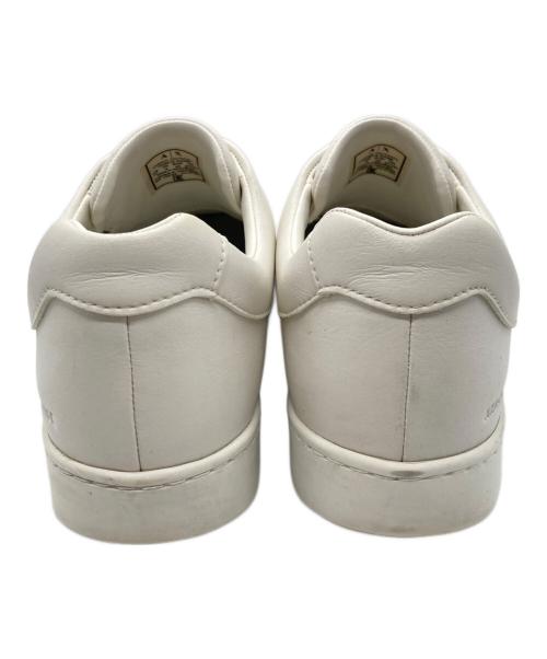 ARMANI EXCHANGE（アルマーニ エクスチェンジ）ARMANI EXCHANGE (アルマーニ エクスチェンジ) ローカットスニーカー ホワイト サイズ:43の古着・服飾アイテム