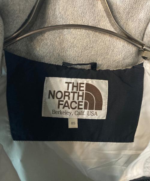 THE NORTH FACE（ザ ノース フェイス）THE NORTH FACE (ザ ノース フェイス) ダウンベスト グレー サイズ:Mの古着・服飾アイテム
