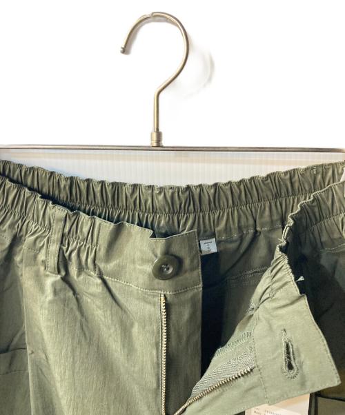 rehacer（レアセル）rehacer (レアセル) Bulky Wide Paper Pants カーキ サイズ:S 未使用品の古着・服飾アイテム
