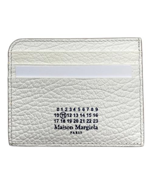 Maison Margiela 11（メゾンマルジェラ 11）Maison Margiela 11 (メゾンマルジェラ 11) カードケース アイボリーの古着・服飾アイテム