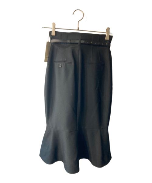 Snidel（スナイデル）Snidel (スナイデル) ベルテッドミドルレングスタイトスカート ブラック サイズ:S 未使用品の古着・服飾アイテム