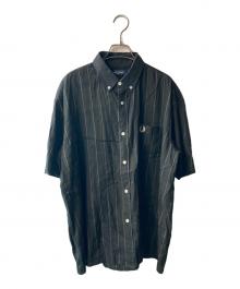 FRED PERRY（フレッドペリー）の古着「シャツ」｜ブラック