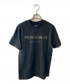 1PIU1UGUALE3 RELAXウノピゥウノウグァーレトレ リラックス）の古着「ラインストーンロゴTシャツ」｜ブラック