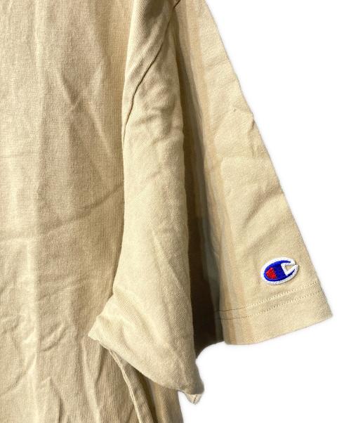 Champion（チャンピオン）Champion (チャンピオン) WTAPS (ダブルタップス) Tシャツ ベージュ サイズ:Lの古着・服飾アイテム