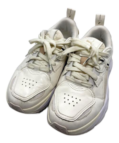 PUMA（プーマ）PUMA (プーマ) AMERI (アメリ) スニーカー アイボリー サイズ:22.5cmの古着・服飾アイテム