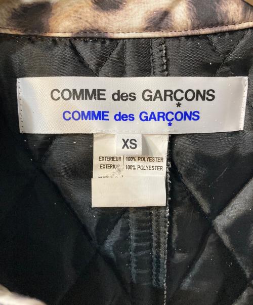 COMME des GARCONS（コムデギャルソン）COMME des GARCONS (コムデギャルソン) レオパード柄キルティングコート ブラウン サイズ:XSの古着・服飾アイテム