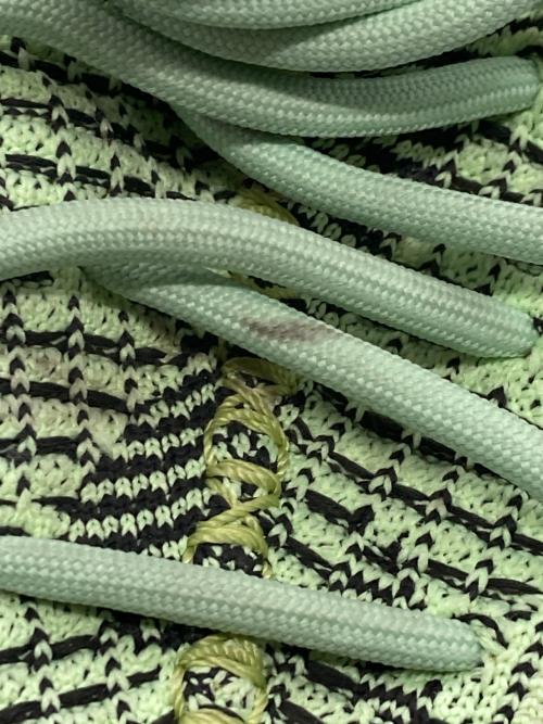 adidas（アディダス）adidas (アディダス) YEEZY Boost 350 V2 