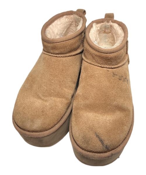 UGG（アグ）UGG (アグ) Classic Ultra Mini Platform ベージュ サイズ:24cmの古着・服飾アイテム