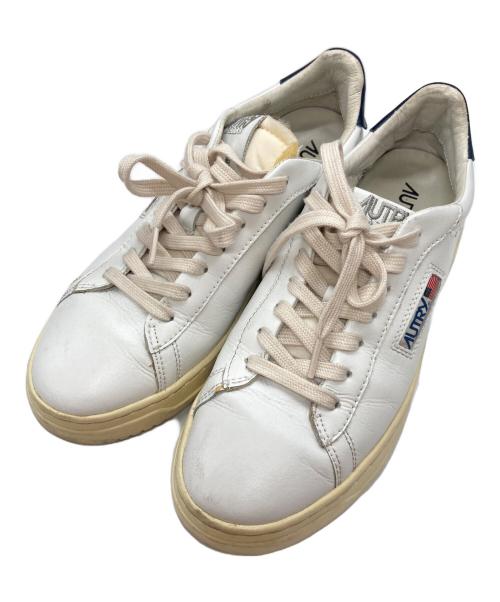 AUTRY（オートリ―）AUTRY (オートリ―) DALLAS LOW MAN LEAT ホワイト サイズ:41の古着・服飾アイテム