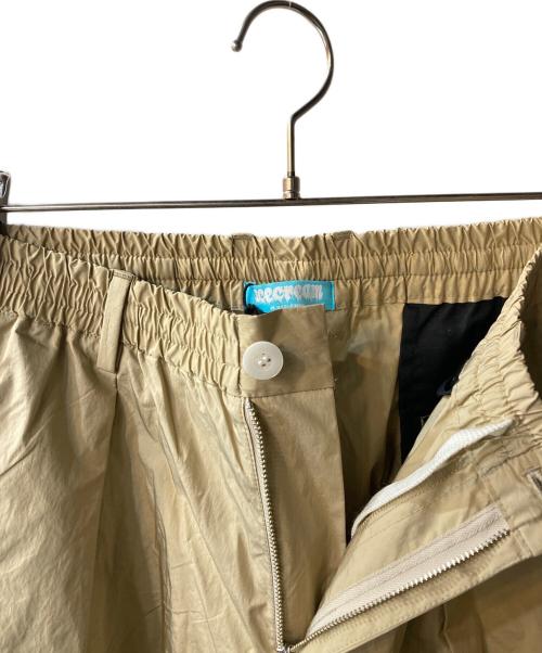 ICE CREAM（アイスクリーム）Ice Cream (アイスクリーム) ナイロンパンツ ベージュ サイズ:XL 未使用品の古着・服飾アイテム