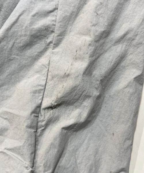 NIKE（ナイキ）NIKE (ナイキ) オーバーサイズド ウーブン トラックパンツ グレー サイズ:Ｍの古着・服飾アイテム