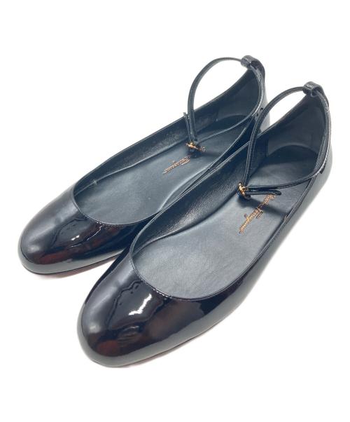 Salvatore Ferragamo（サルヴァトーレ フェラガモ）Salvatore Ferragamo (サルヴァトーレ フェラガモ) アンクルストラップパテントフラットシューズ ブラック サイズ:8Dの古着・服飾アイテム