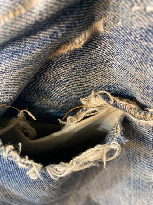 LEVI'S（リーバイス）LEVI'S (リーバイス) デニムパンツ インディゴ サイズ:W34L36の古着・服飾アイテム