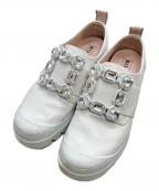 Roger Vivierロジェ ヴィヴィエ）の古着「ウォーキーヴィヴ ストラスバックル」｜ホワイト