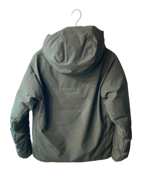 BEAUTY&YOUTH（ビューティーアンドユース）BEAUTY&YOUTH (ビューティーアンドユース) KOMATSU (コマツ) 700FP 撥水機能-ダウンジャケット カーキ サイズ:XLの古着・服飾アイテム