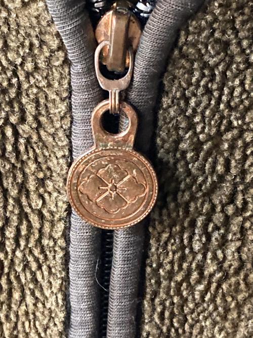 EVISU（エヴィス）EVISU (エヴィス) フリースジャケット刺繍ロゴビッグカモメ ブラウン サイズ:34の古着・服飾アイテム