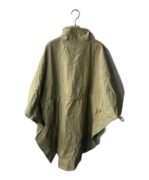 KiiRA（キーラ）KIIRA (キーラ) ポンチョ カーキ サイズ:FREE 未使用品の古着・服飾アイテム