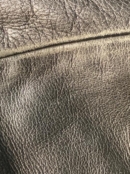 CHEVIGNON（シェビニオン）CHEVIGNON (シェビニオン) レザージャケット ブラック サイズ:Ｍの古着・服飾アイテム