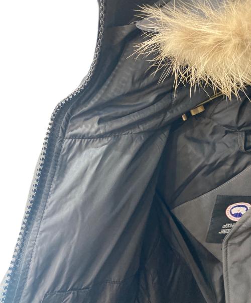 CANADA GOOSE（カナダグース）CANADA GOOSE (カナダグース) ダウンコート グレー サイズ:Ｓの古着・服飾アイテム