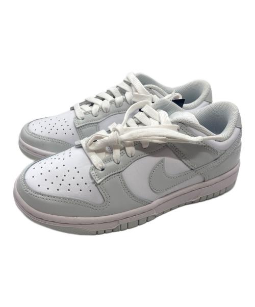 NIKE（ナイキ）NIKE (ナイキ) WMNS DUNK LOW グレー×ホワイト サイズ:23.5cm 未使用品の古着・服飾アイテム