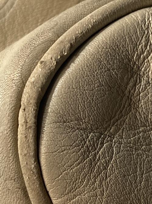 GUCCI（グッチ）GUCCI (グッチ) グッチシマ トートバッグ ベージュの古着・服飾アイテム