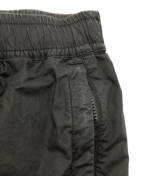STONE ISLAND（ストーンアイランド）STONE ISLAND (ストーンアイランド) ガーメントダイコットンストレッチシャーリングテーパードリブカーゴパンツ ブラック サイズ:W33（83.5cm）の古着・服飾アイテム