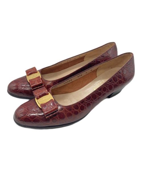 Salvatore Ferragamo（サルヴァトーレ フェラガモ）Salvatore Ferragamo (サルヴァトーレ フェラガモ) クロコ型押しパンプス ブラウン サイズ:8の古着・服飾アイテム