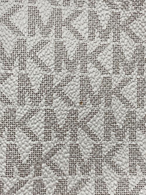 MICHAEL KORS（マイケル・コース）MICHAEL KORS (マイケル・コース) ショルダーバッグ ベージュの古着・服飾アイテム