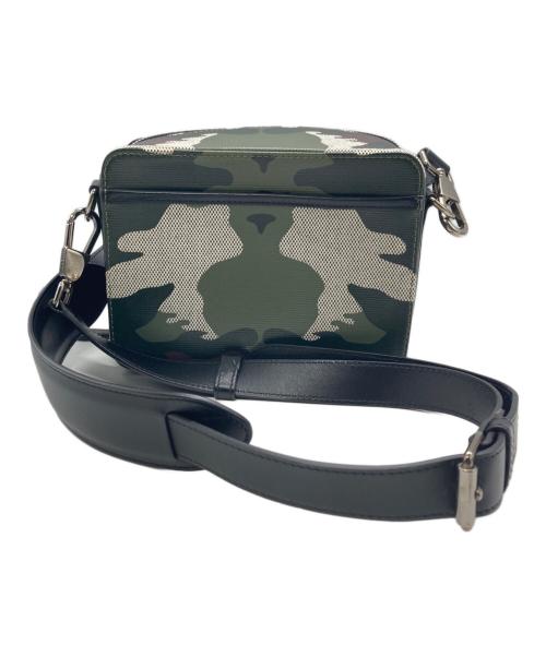 BURBERRY（バーバリー）BURBERRY (バーバリー) 迷彩柄ショルダーバッグの古着・服飾アイテム
