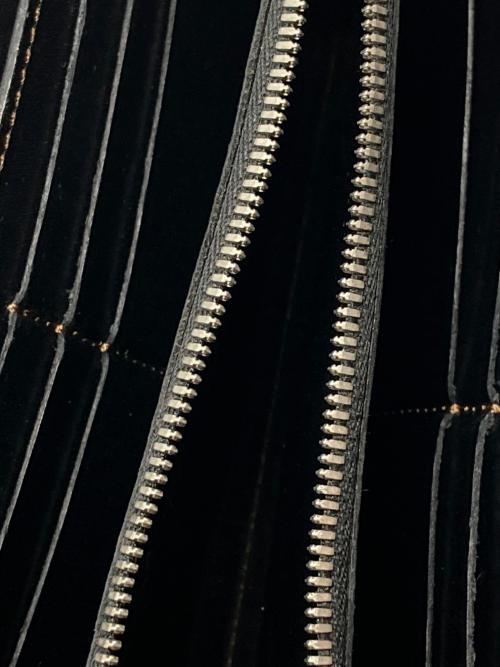 WILDSWANS（ワイルドスワンズ）WILDSWANS (ワイルドスワンズ) SHELL CORDOVANの古着・服飾アイテム