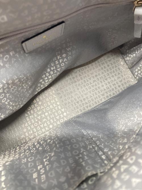 Kate Spade（ケイトスペード）Kate Spade (ケイトスペード) 2WAYバッグ ホワイト×グレーの古着・服飾アイテム