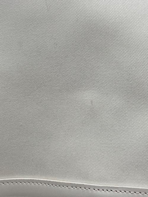 brady（ブレディ）Brady (ブレディ) AURALEE (オーラリー) ショルダーバッグ ホワイトの古着・服飾アイテム