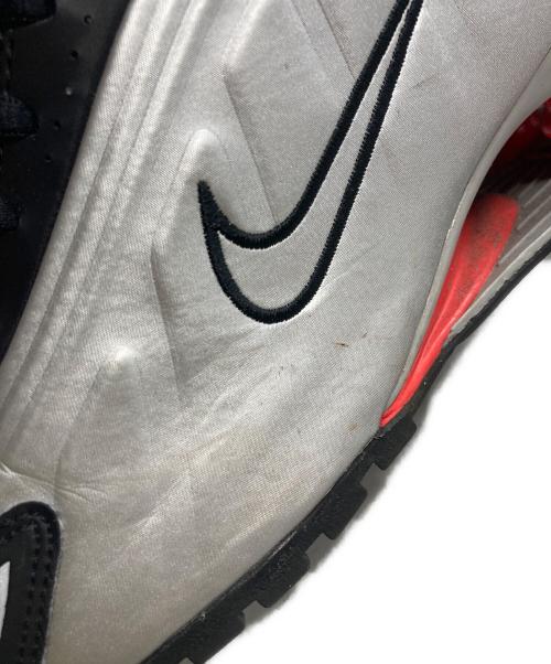 NIKE（ナイキ）NIKE (ナイキ) SHOX R4 METALLIC SILVER シルバー サイズ:26cmの古着・服飾アイテム