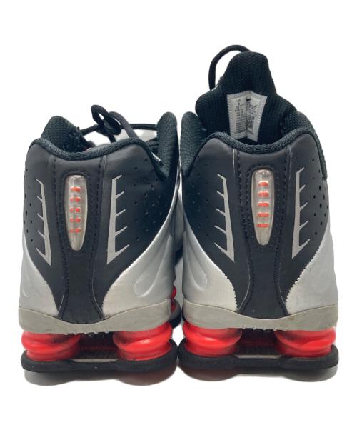 NIKE（ナイキ）NIKE (ナイキ) SHOX R4 METALLIC SILVER シルバー サイズ:26cmの古着・服飾アイテム