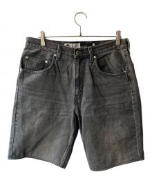 LEVI'S（リーバイス）の古着「デニムハーフパンツ」｜グレー