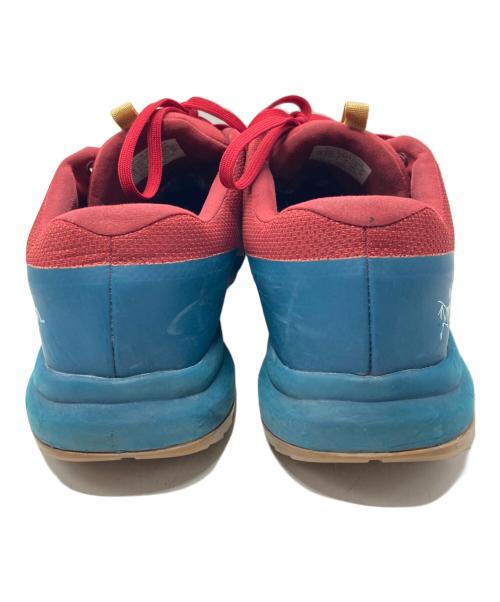 ARC'TERYX（アークテリクス）ARC'TERYX (アークテリクス) AERIOS FL スニーカー レッド サイズ:26cmの古着・服飾アイテム