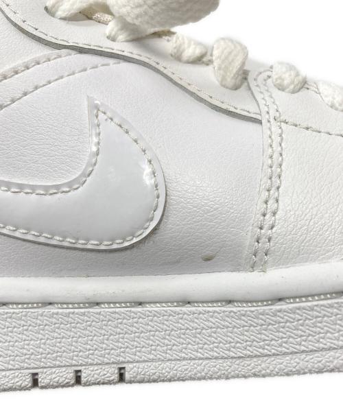 NIKE（ナイキ）NIKE (ナイキ) WMNS AIR JORDAN 1 LOW ホワイト サイズ:23.5cmの古着・服飾アイテム