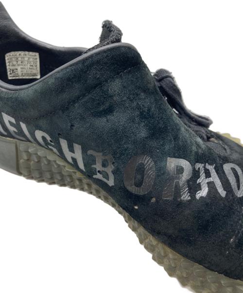 adidas（アディダス）adidas (アディダス) NEIGHBORHOOD (ネイバーフッド) KAMANDA ローカットスニーカー ブラック サイズ:25.5㎝の古着・服飾アイテム