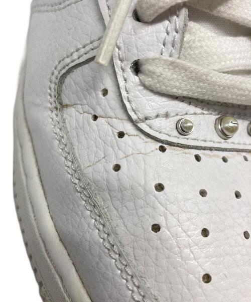 NIKE（ナイキ）NIKE (ナイキ) WMNS AIR FORCE 1 07 SE ホワイト サイズ:23cmの古着・服飾アイテム