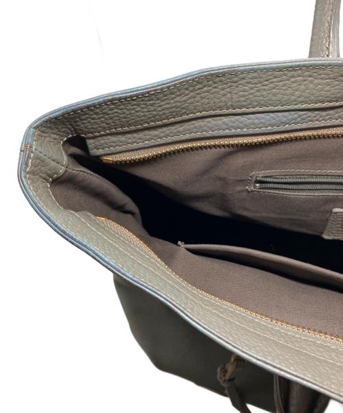 TOFF&LOADSTONE（トフアンドロードストーン）TOFF&LOADSTONE (トフアンドロードストーン) ワンショルダーバッグ カーキの古着・服飾アイテム