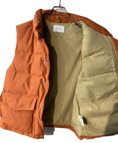 INHERIT（インヘリット）INHERIT (インヘリット) ダウンベスト ブラウン サイズ:Mの古着・服飾アイテム